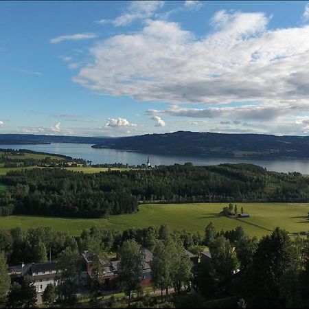 Ringsaker Sommerhotell Buitenkant foto